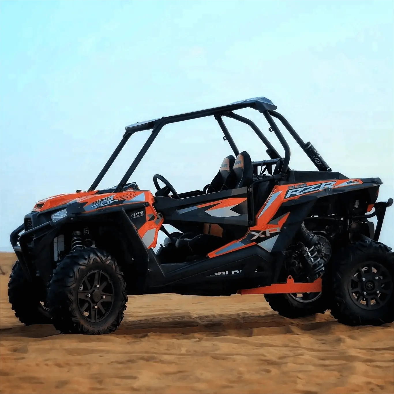 4-persons-1-hour-polaris-buggy-dubai